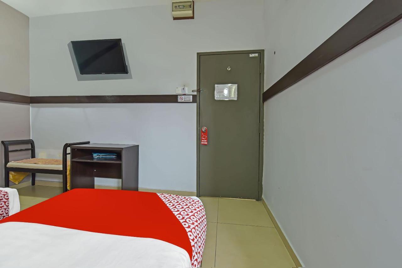 Capital O 90754 Gopeng Inn Ипох Экстерьер фото
